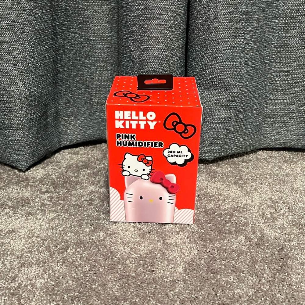 Hello Kitty Pink Humidifier - Picture 2 of 3